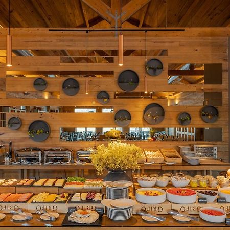 Pestana Douro Riverside - Preferred Hotels & Resorts, Lifestyle Valbom  Экстерьер фото The buffet at the restaurant